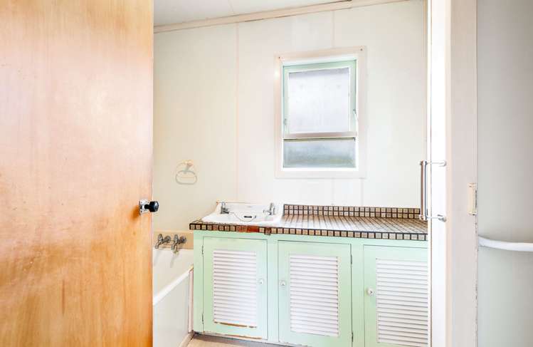 101 Godley Road Green Bay_12