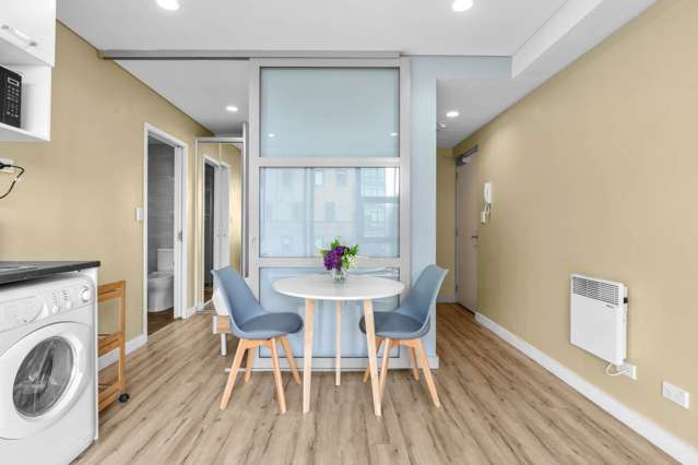 1205/37 Symonds Street City Centre_4