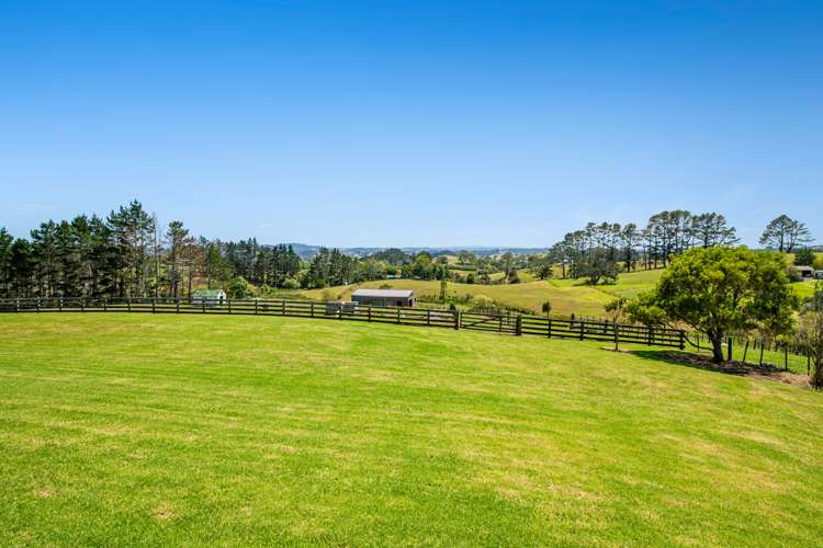 81 Burne Road Waitoki_10