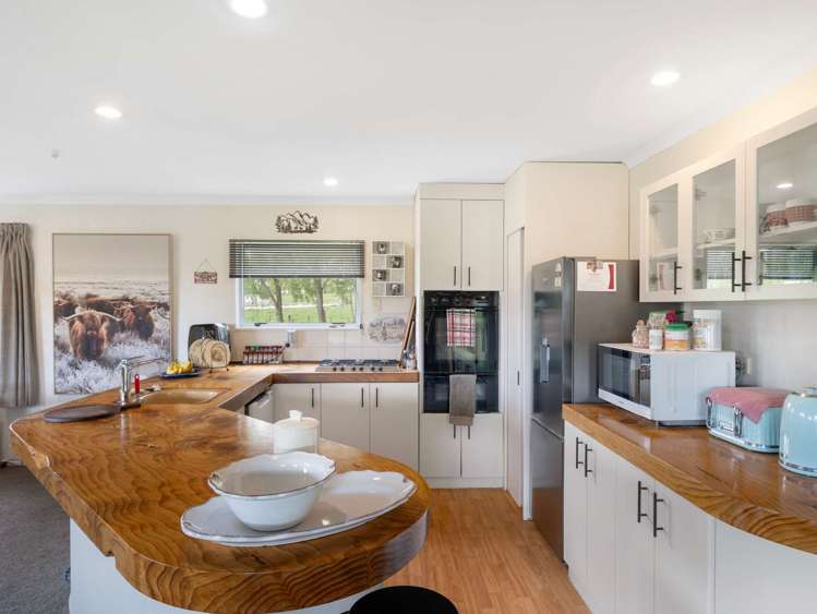 10 Singleton Street Waikari_5