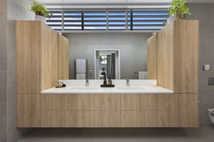 2 Taumata Road Castor Bay_11