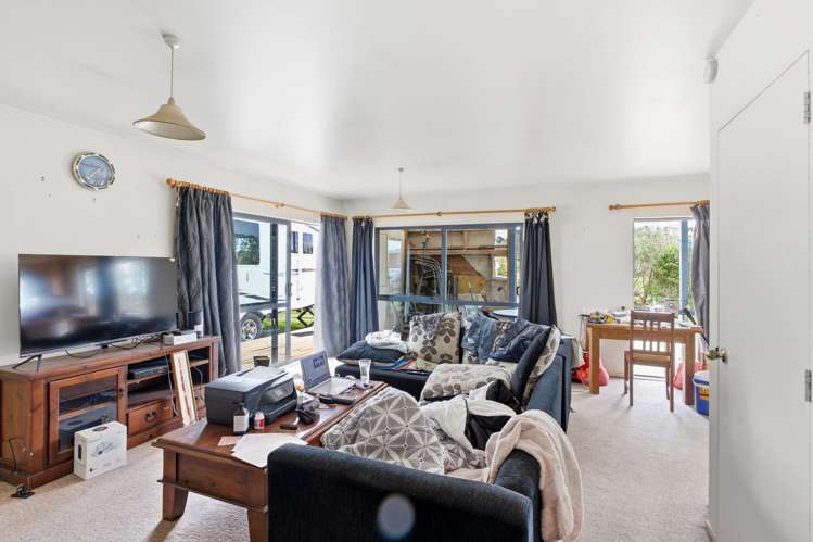 303 Munro Road_4
