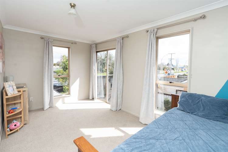 313 Cambridge Road Hillcrest_9