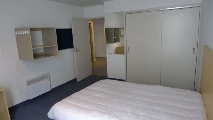 8/27 Hanson Street Mount Cook_5