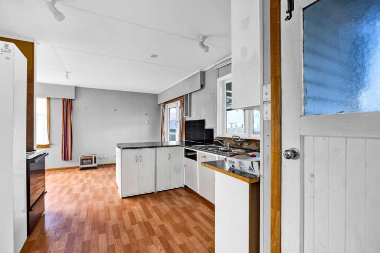 17 Tuke Street Normanby_18