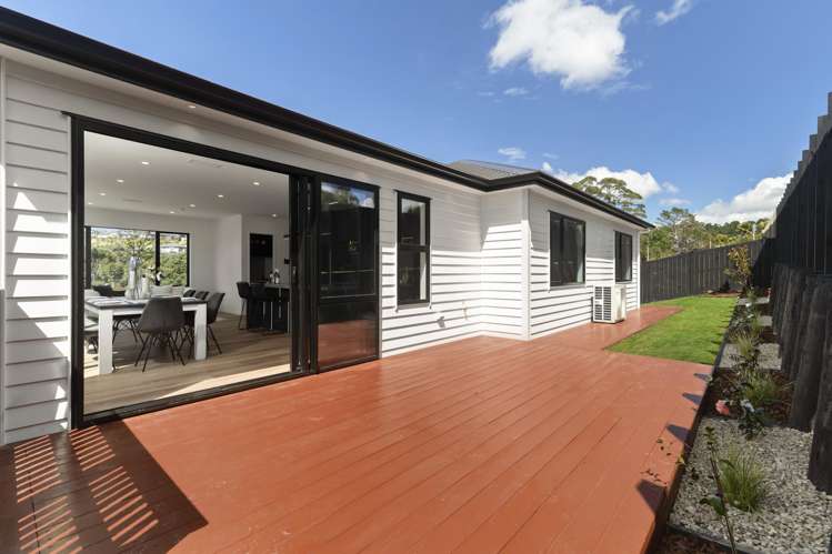 9 Hau Tapu Loop Stanmore Bay_16