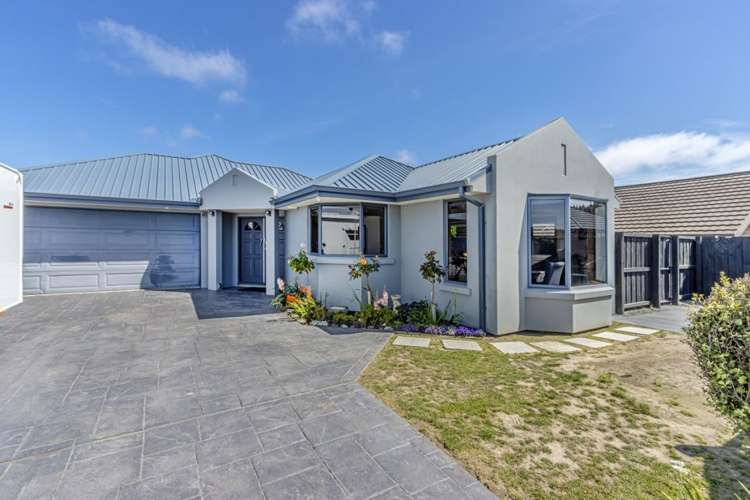 142 Inwoods Close_0