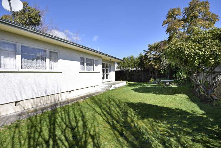 2/46 Fergusson Street Stoke_1