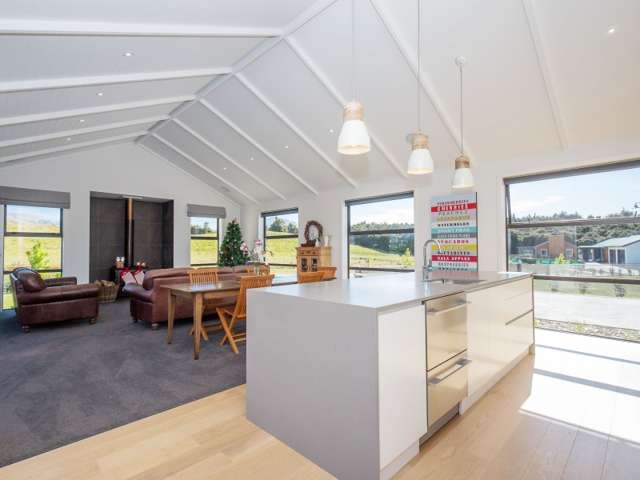 72 Infinity Drive Wanaka_2