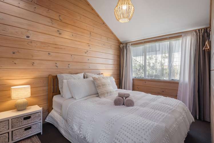 42 Beach Road Waihi Beach_9