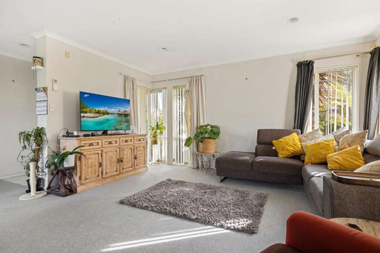 9 Jacinda Close Pyes Pa_9