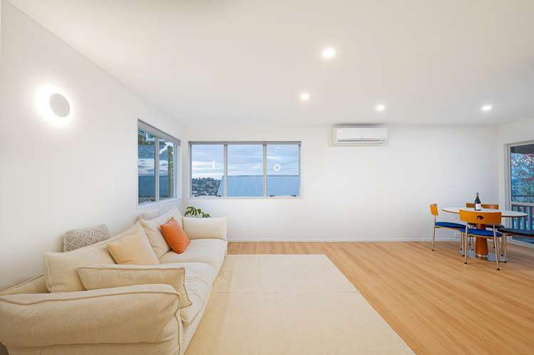 12 Raelene Place Massey_7