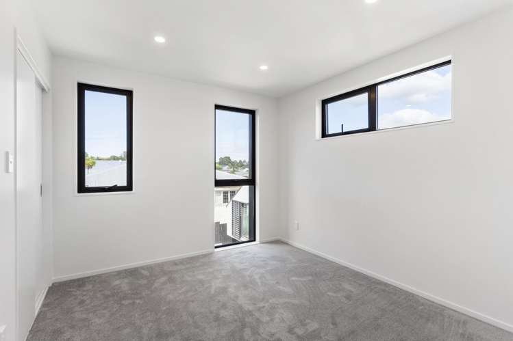 20A Plane Street Avondale_9