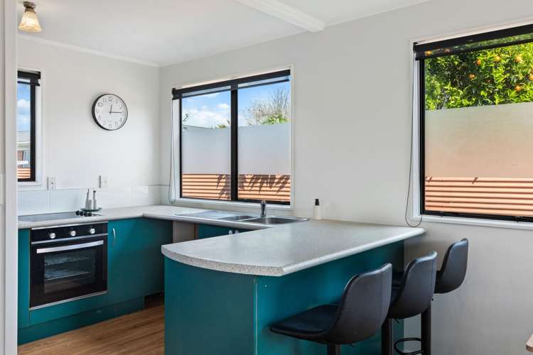 2/13 Edmund Hillary Avenue Papakura_5
