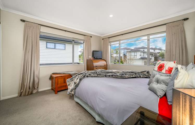 22 Gibbston Crescent Flat Bush_13