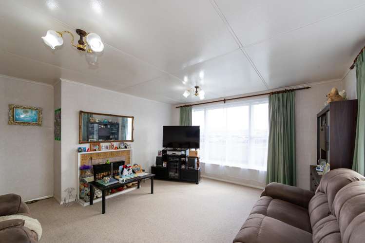 73 Wilson Road Flaxmere_3