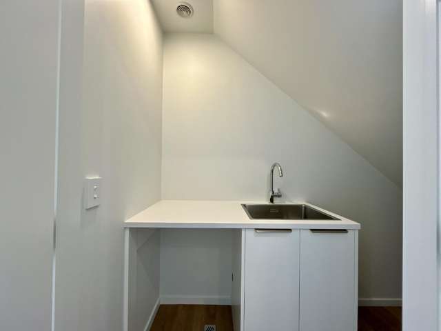 11/18 Feilding Street 1380_3