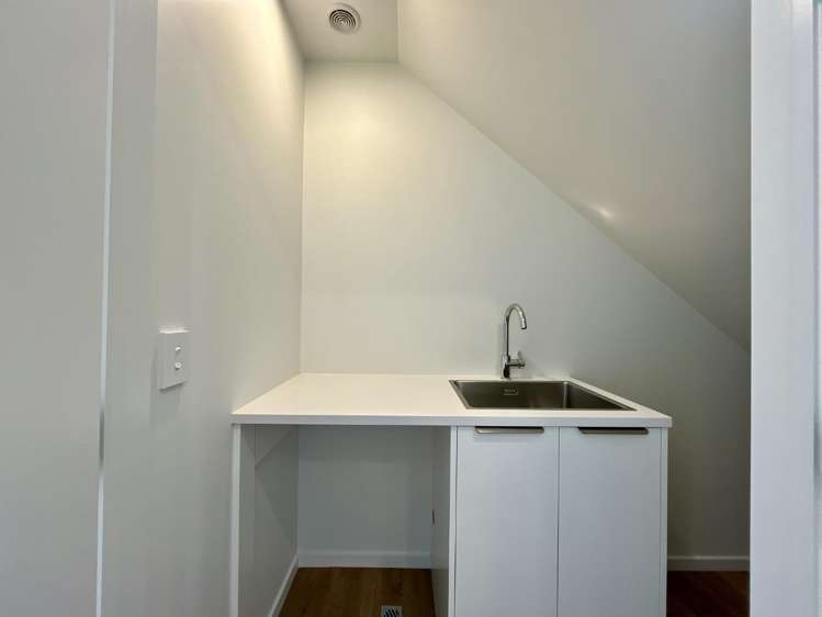 11/18 Feilding Street 1380_3