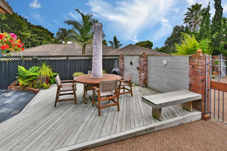 29 Kuripaka Crescent The Gardens_7