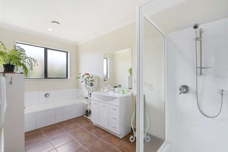 7 Jeannie Way Waikanae Beach_11