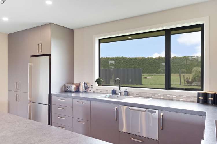 11 Tui Place Edendale_6