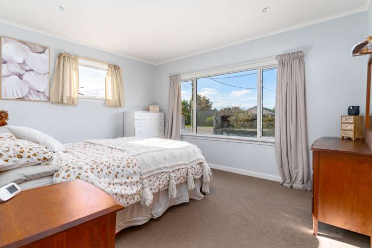 69 Gilberthorpes Road Hei Hei_9