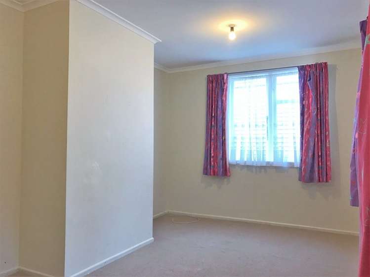 141 Champion Street Cannons Creek_21