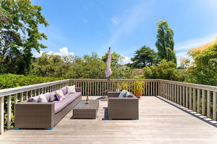 2/458 Beach Road Murrays Bay_1