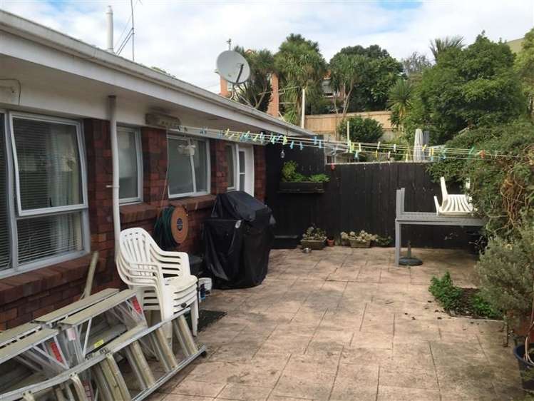 3/63 Landscape Road Mount Eden_5