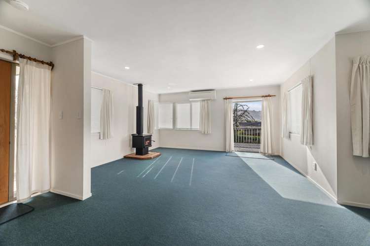 24 Barraud Place Pukehangi_13