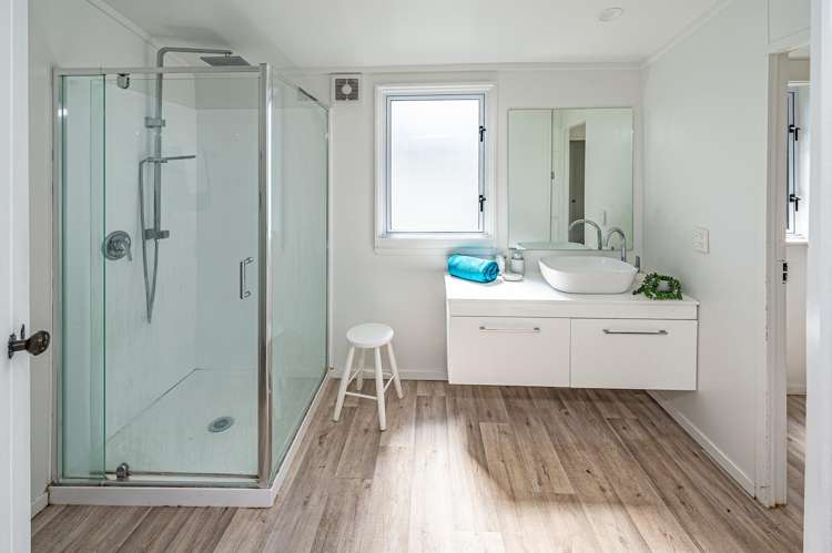 8 Field Street Aramoho_14