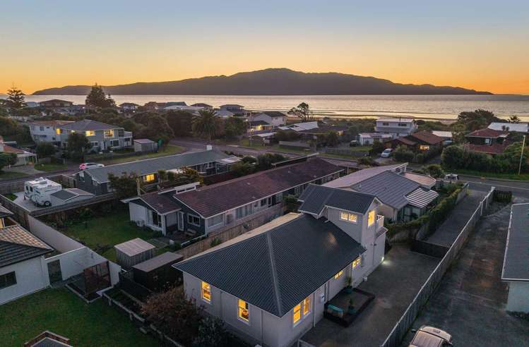 B/200 Manly Street Paraparaumu Beach_1