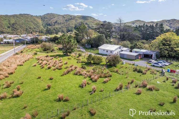 120 Upper Fitzherbert Road Wainuiomata_18
