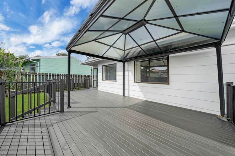 16A Hatherley Place Clendon Park_21