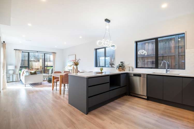 21e Montgomery Avenue Belmont_13