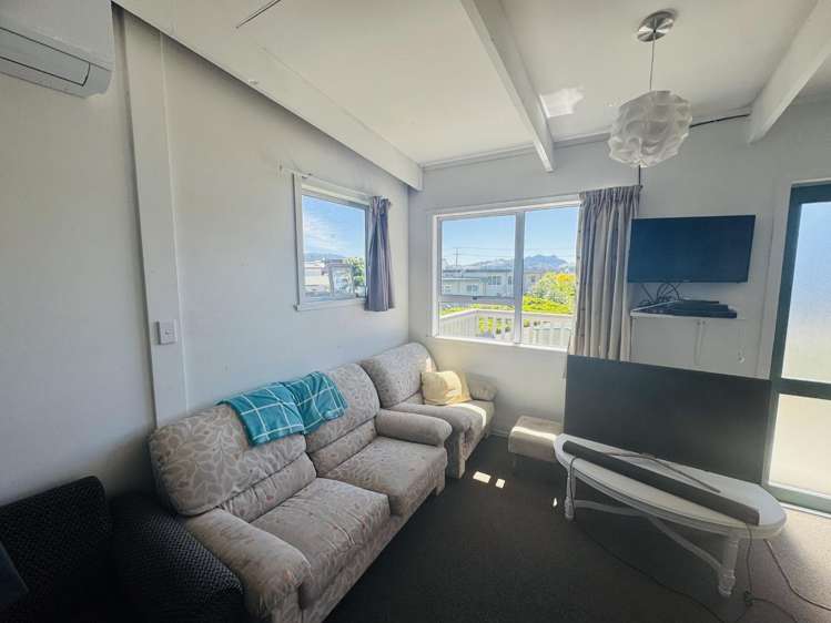 1B Bruce Street (Upstairs) Whitianga_5