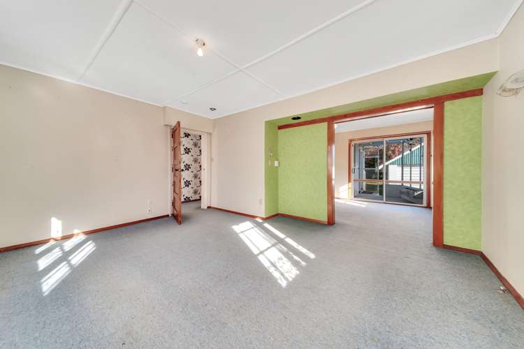 3 Robbins Crescent Hawera_7