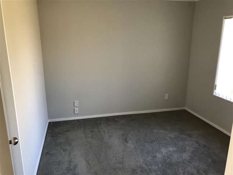 33 Bernina Place Manurewa_5