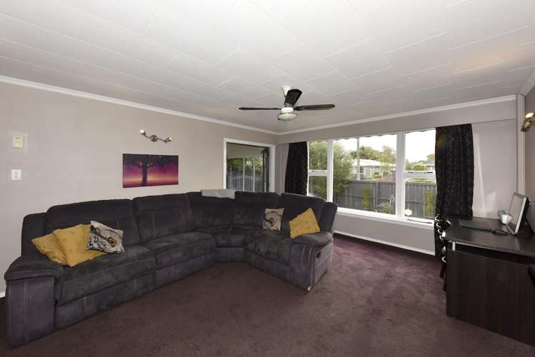 29 Reynolds Avenue Bishopdale_7