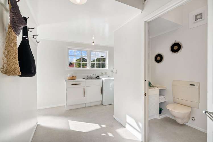 17 Shortland Street Regent_18