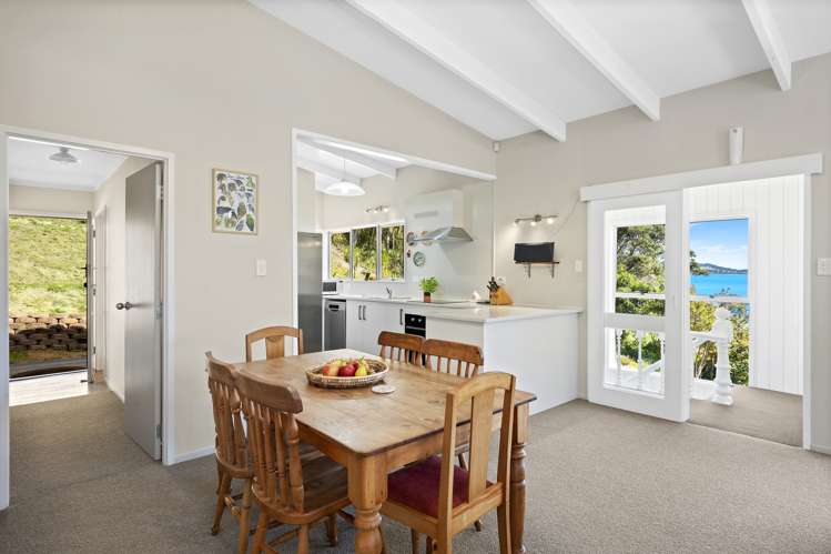 99 Kawakawa Bay Coast Road Kawakawa Bay_3