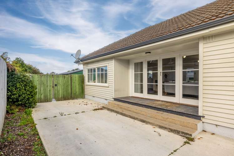 16 Woodgrove Avenue North New Brighton_14