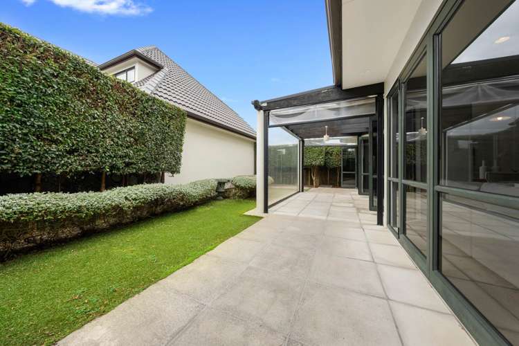 16b Seccombes Road Epsom_10