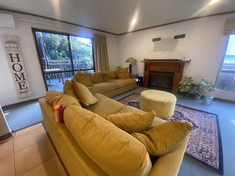 1/8 Swainson Street Naenae_1