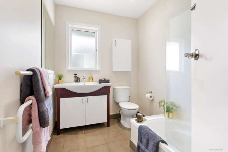 259 Main Highway Ellerslie_13