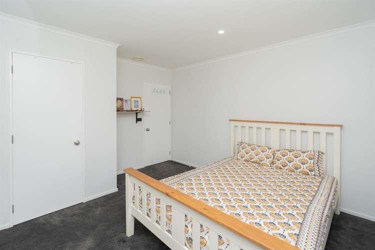 22 Farringdon Avenue Rototuna North_19