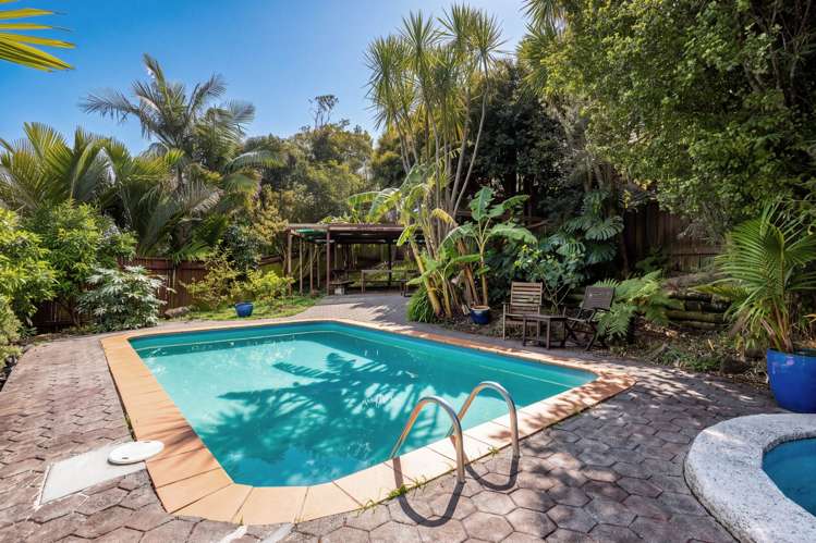20A Autumn Avenue Glen Eden_2