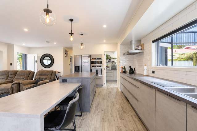 7 Thomas Crescent Western Heights_1