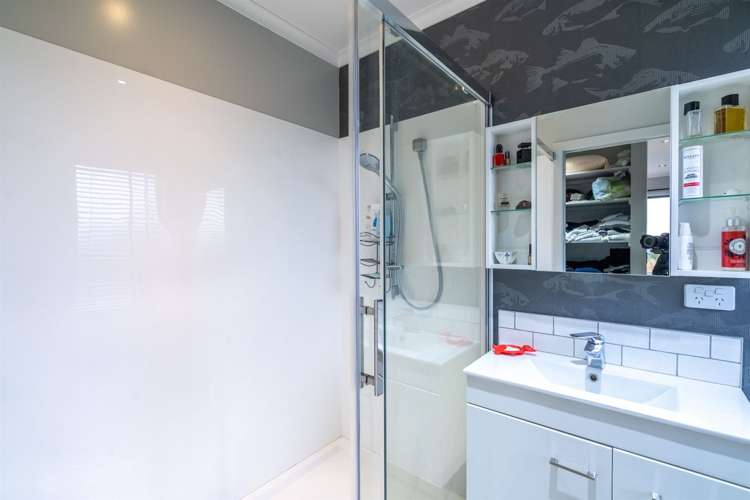 71 Sunrise Drive Seaward Bush_9