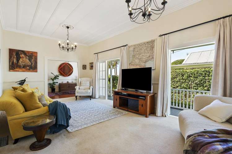 46 Waterview Road Devonport_12